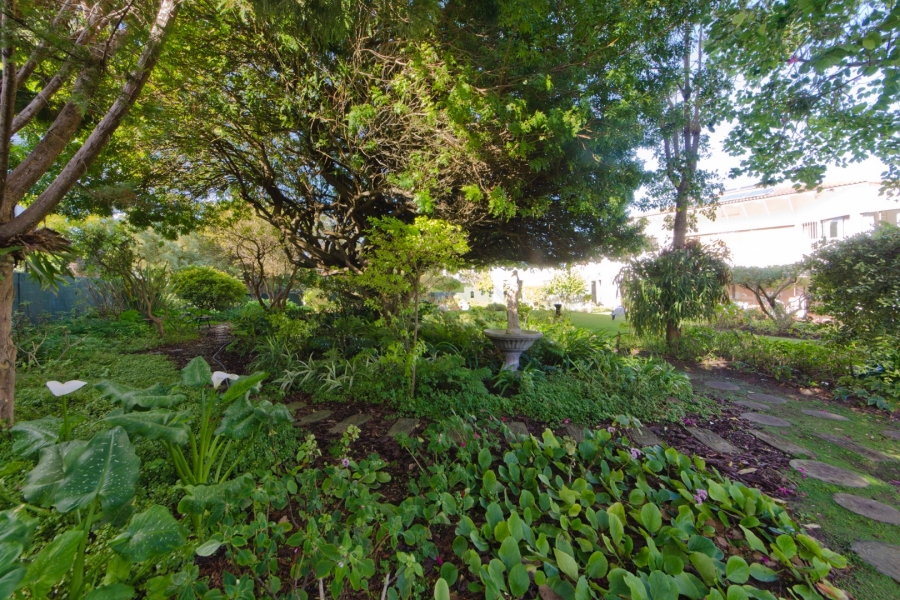 4 Bedroom Property for Sale in Leisure Isle Western Cape